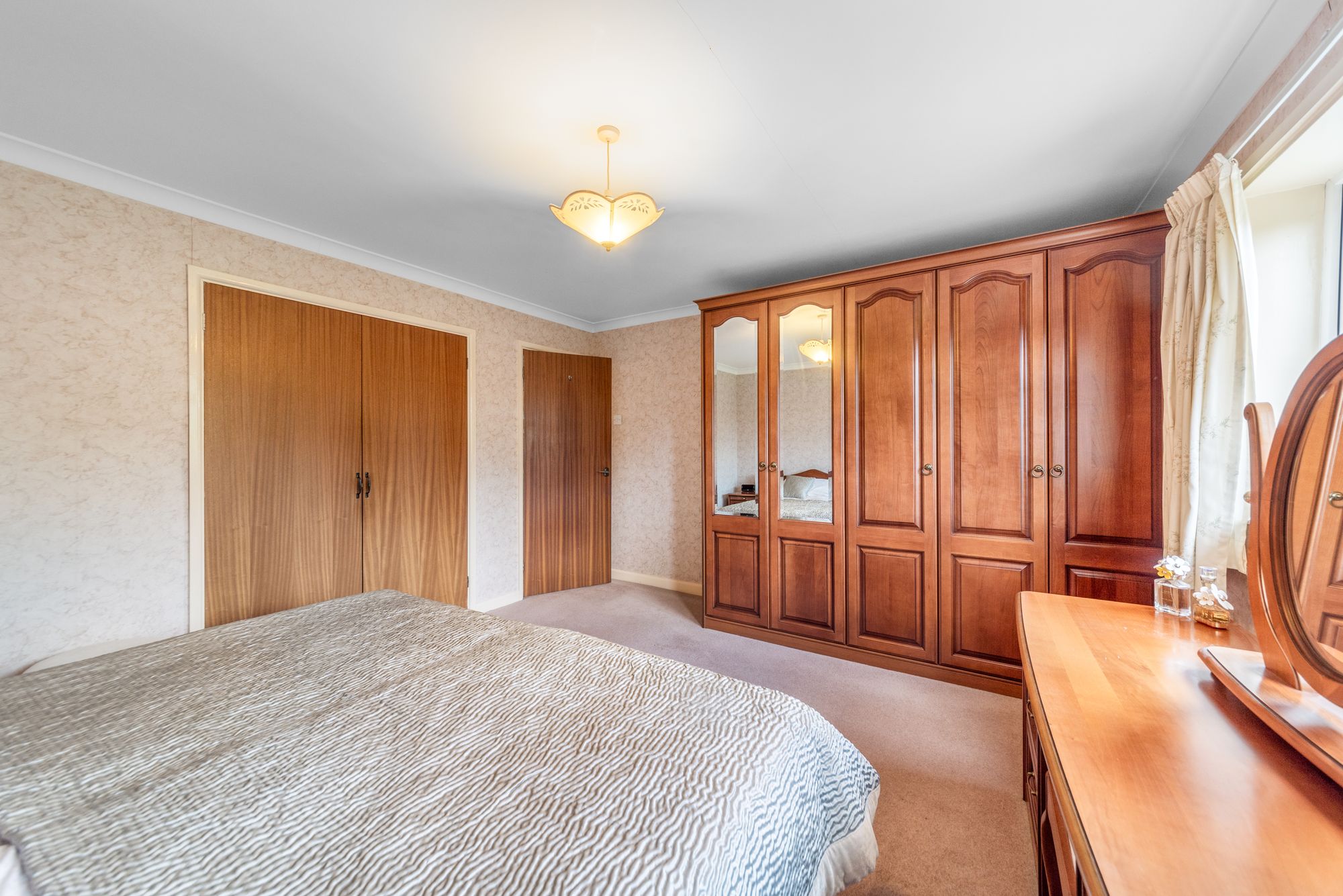 4 bed detached house for sale in Columbia Drive, Worcester  - Property Image 13