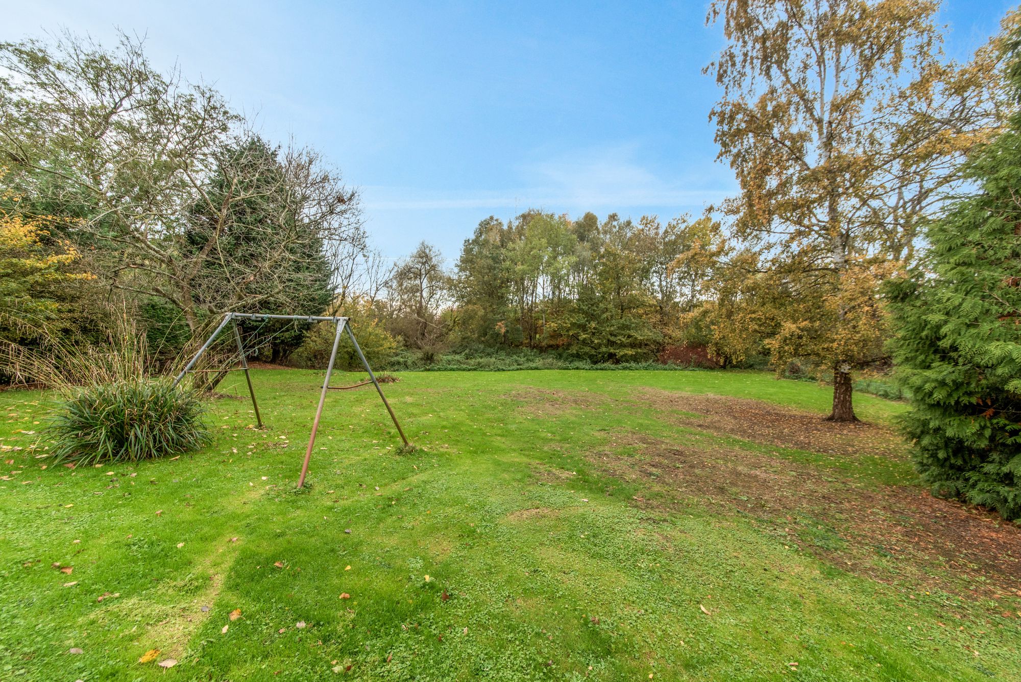 4 bed detached house for sale in Columbia Drive, Worcester  - Property Image 3
