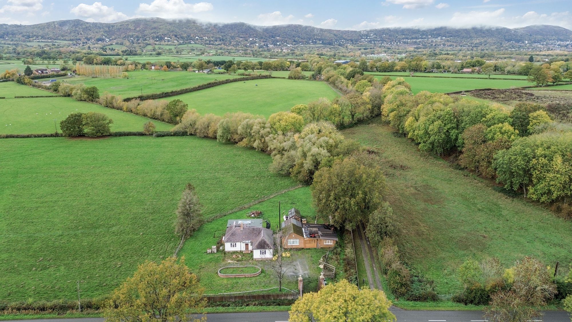 3 bed detached bungalow for sale in Welland, Malvern  - Property Image 13