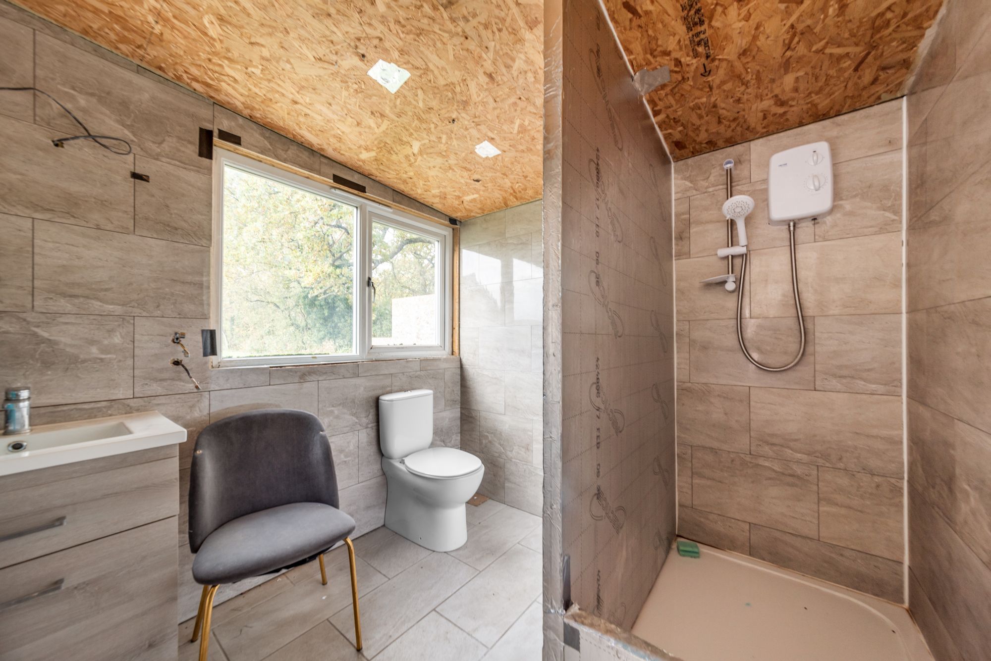 3 bed detached bungalow for sale in Welland, Malvern 8