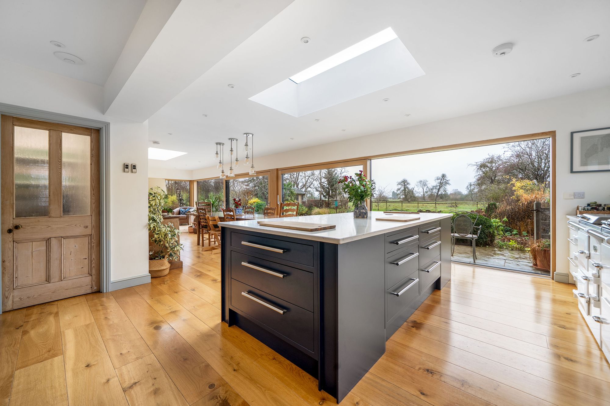 5 bed detached house for sale in Naunton Beauchamp, Pershore  - Property Image 4