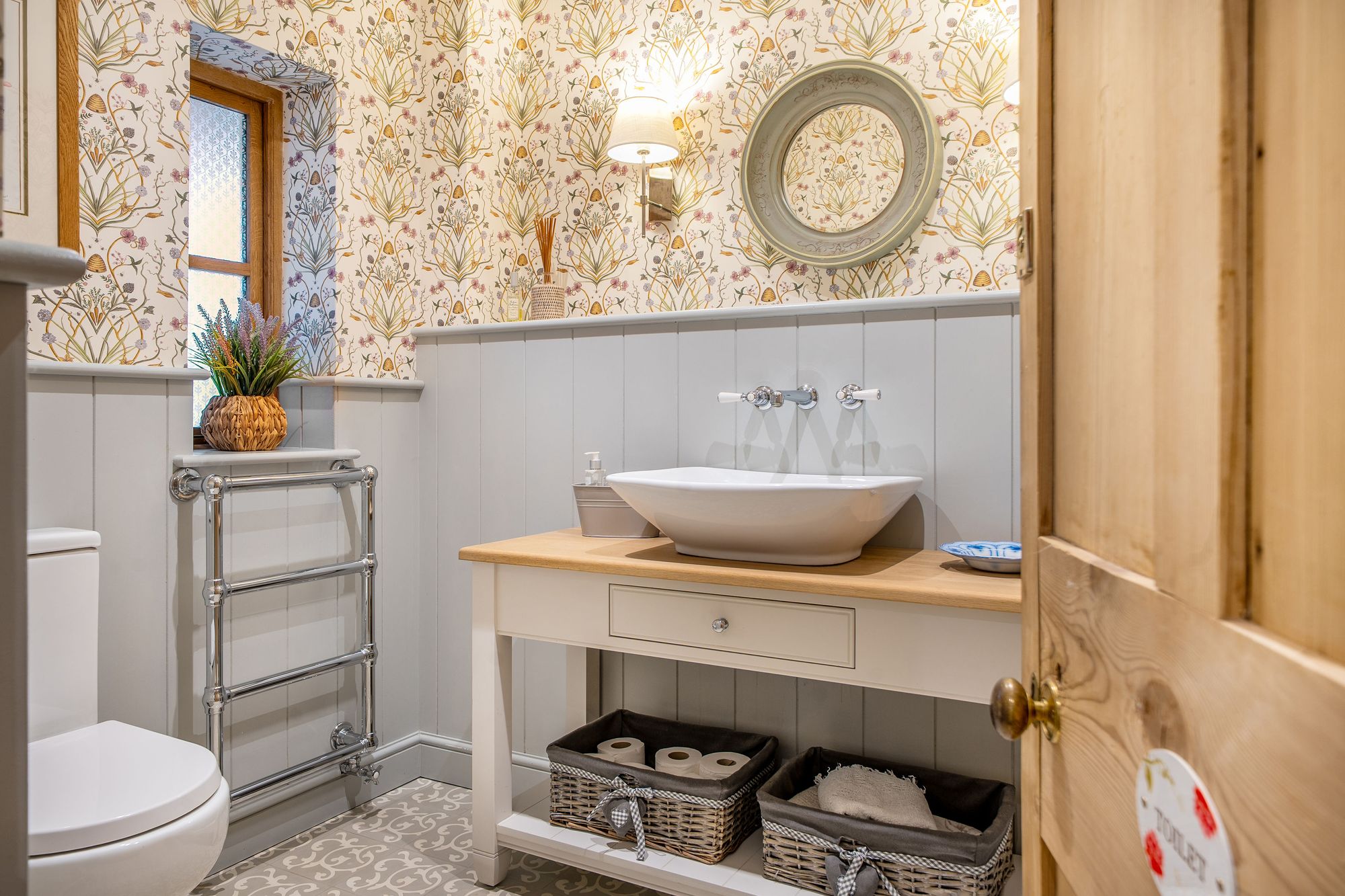 5 bed detached house for sale in Naunton Beauchamp, Pershore  - Property Image 14