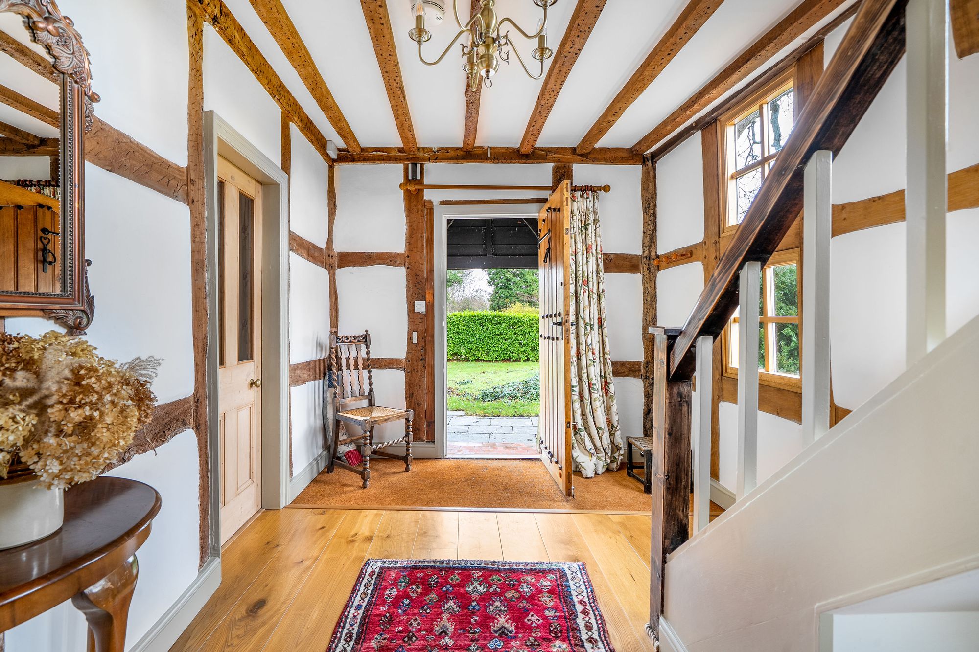 5 bed detached house for sale in Naunton Beauchamp, Pershore 1