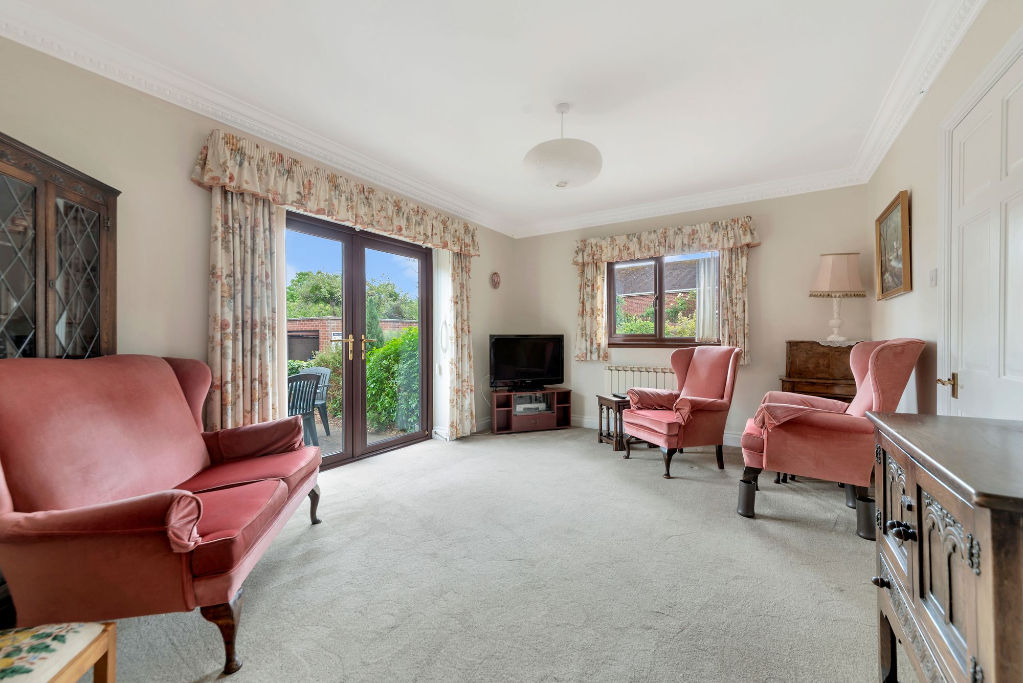 1 bed semi-detached bungalow for sale in Weir Gardens, Pershore  - Property Image 2