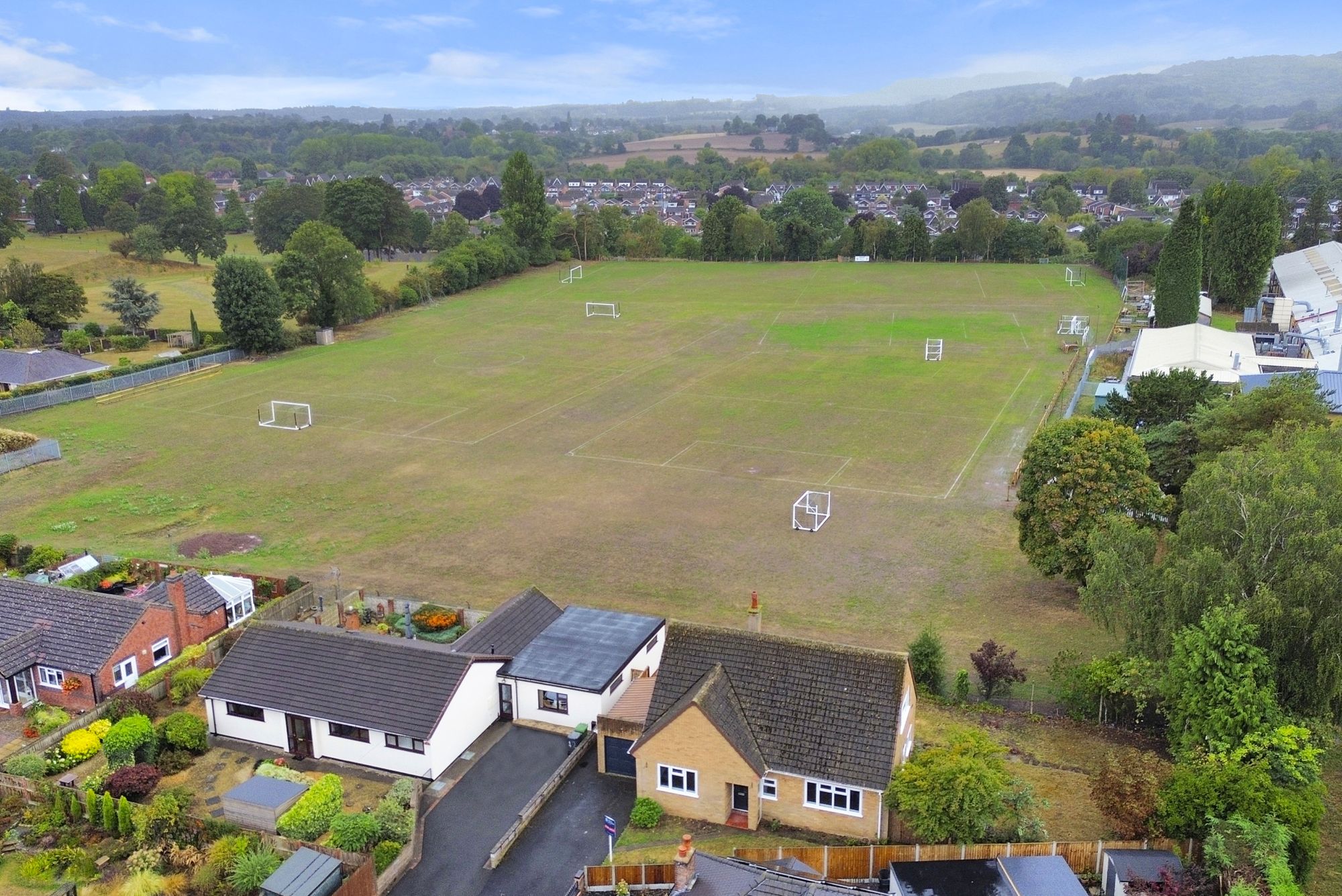 4 bed detached bungalow for sale in Woodbury Road North, Stourport-On-Severn 18