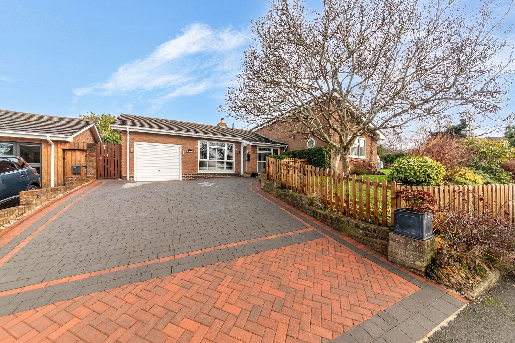 3 bed detached bungalow for sale in Great Comberton, Pershore 28