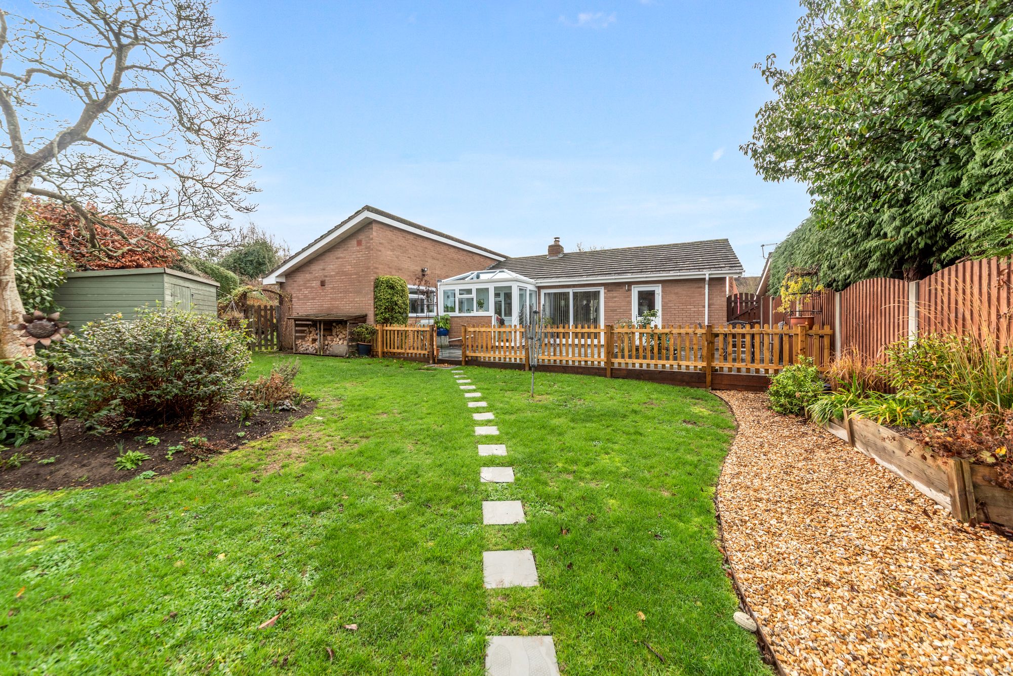 3 bed detached bungalow for sale in Great Comberton, Pershore 23