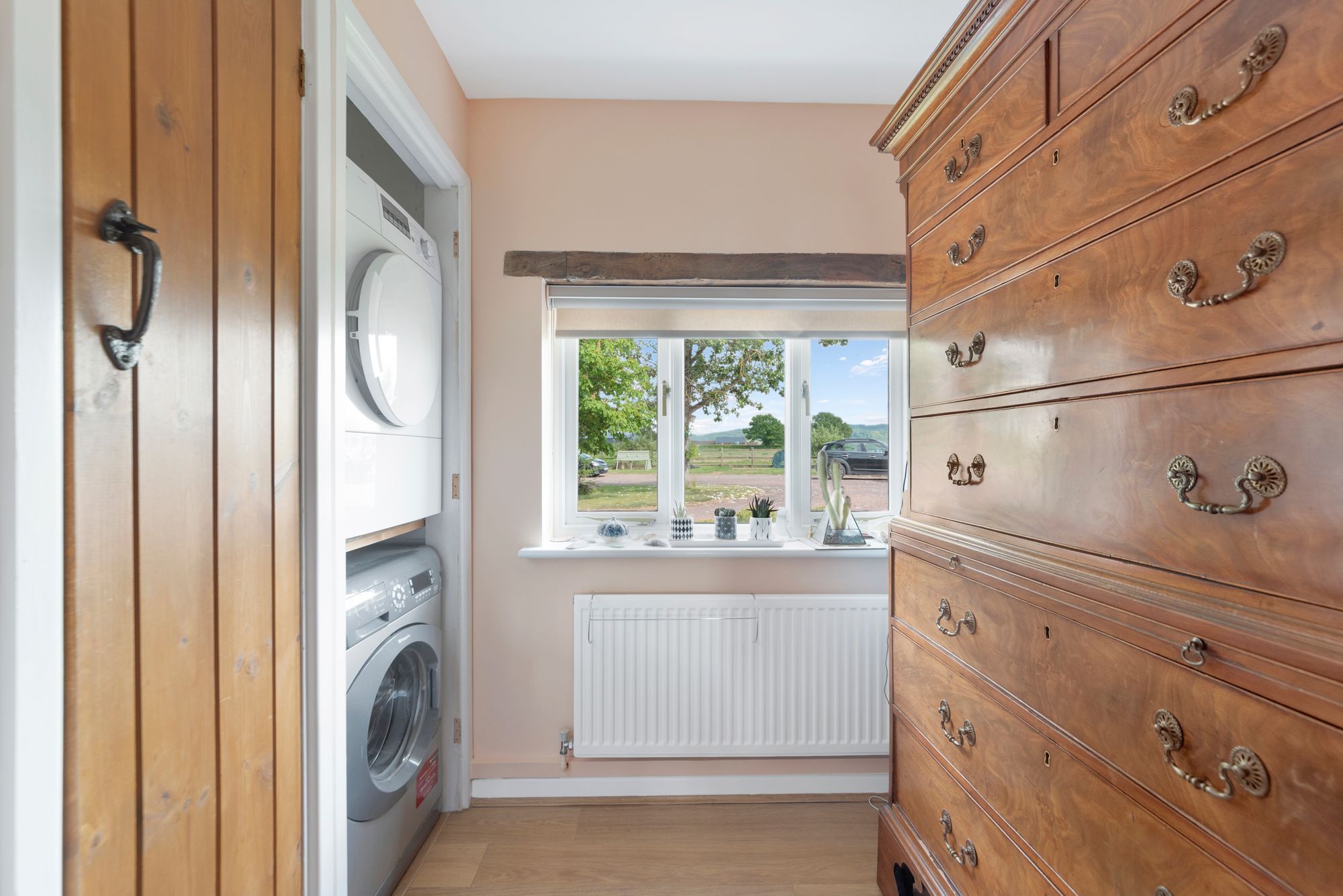 3 bed barn for sale in Woodmancote, Worcester  - Property Image 8