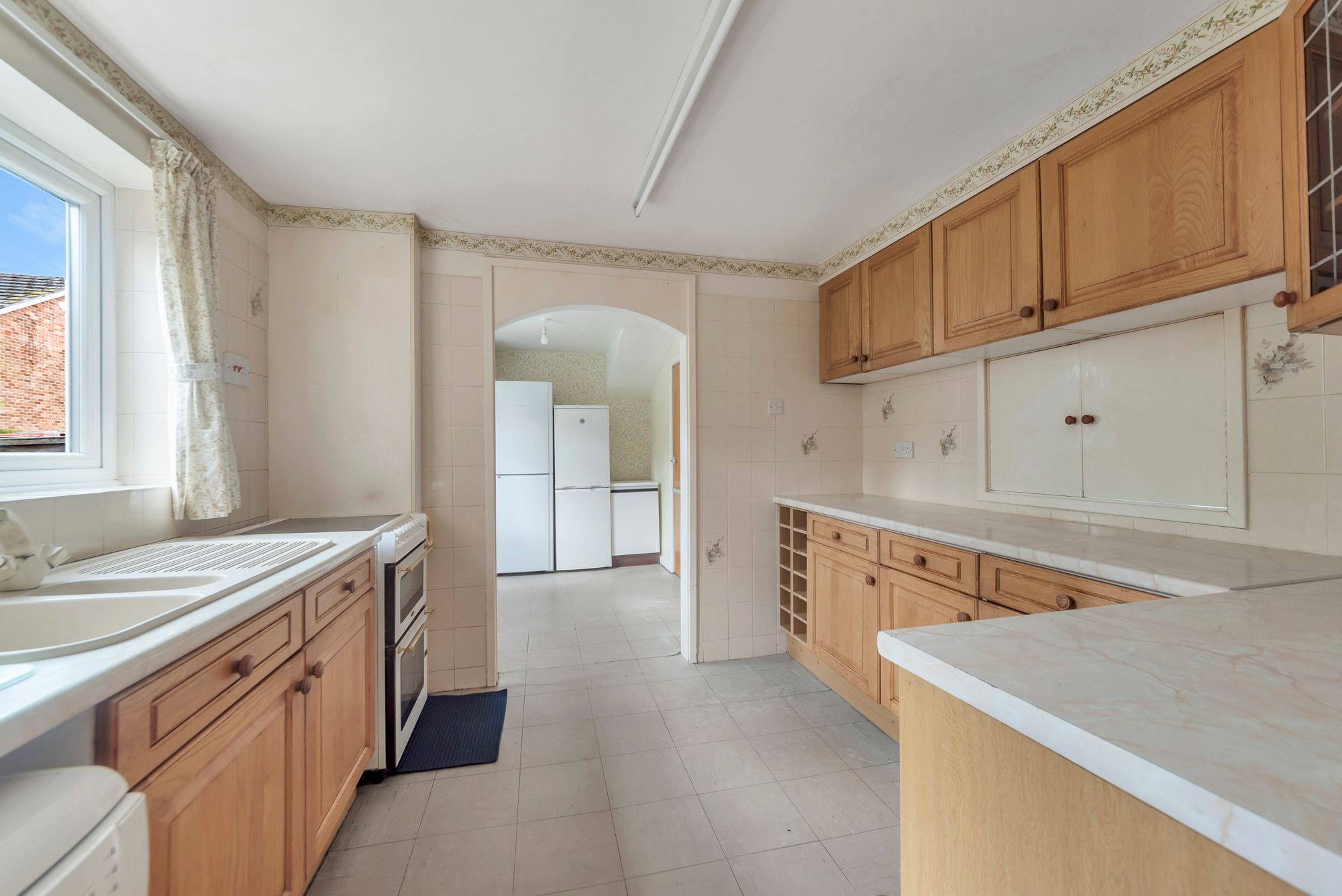 3 bed end of terrace house for sale in Station Road, Pershore  - Property Image 2