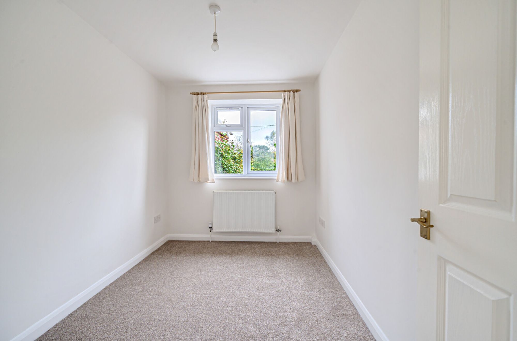 5 bed detached house to rent in Tewkesbury Road, Pershore  - Property Image 9