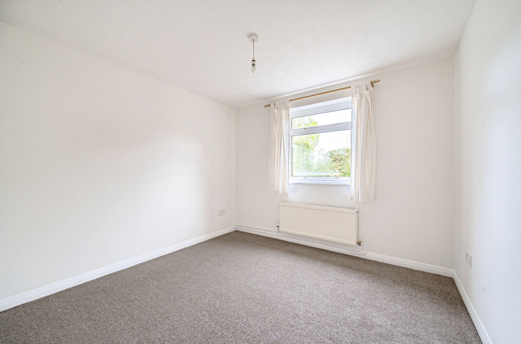 5 bed detached house to rent in Tewkesbury Road, Pershore  - Property Image 10