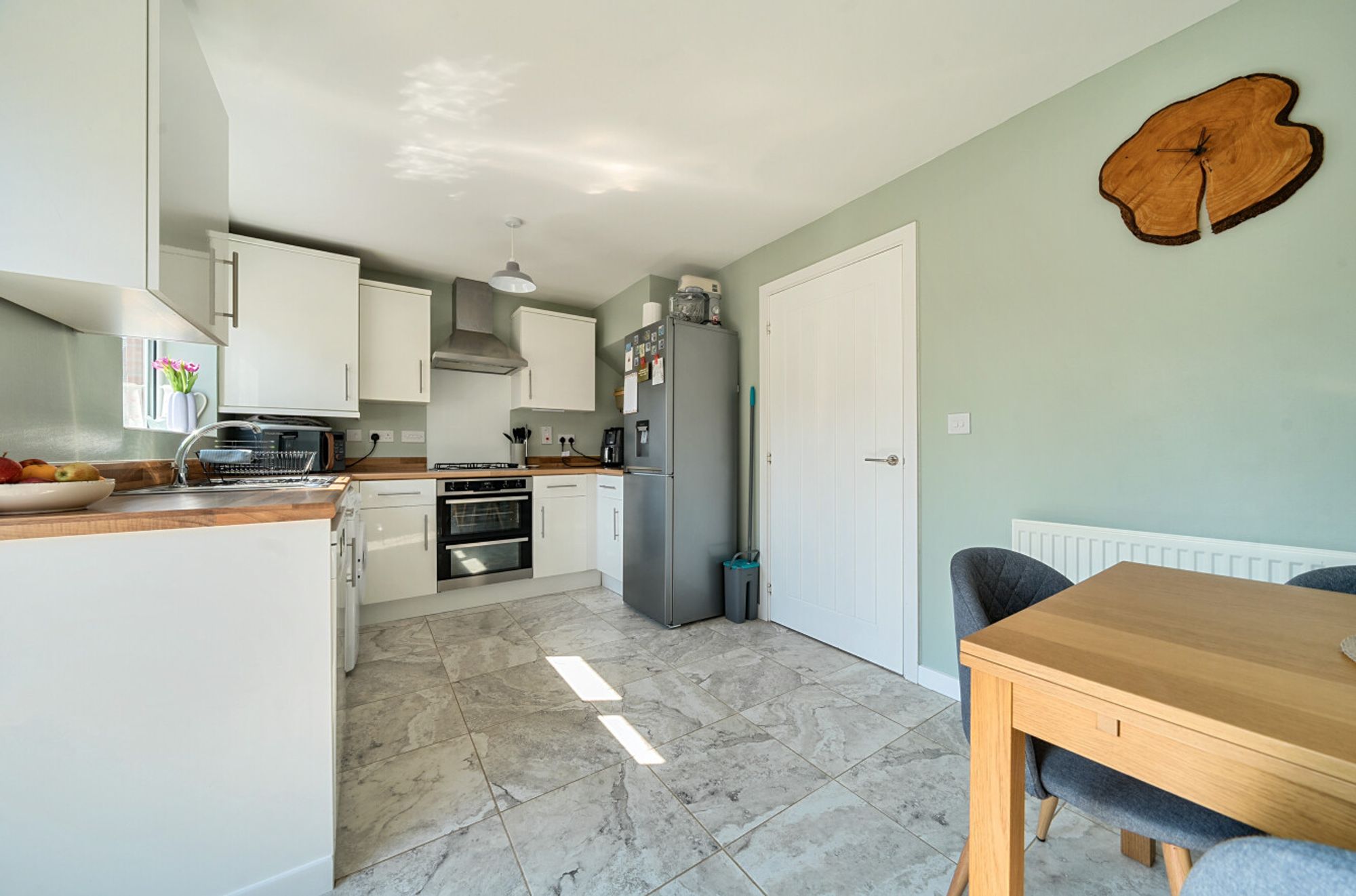 3 bed semi-detached house for sale in Pardoe Drive, Pershore 2