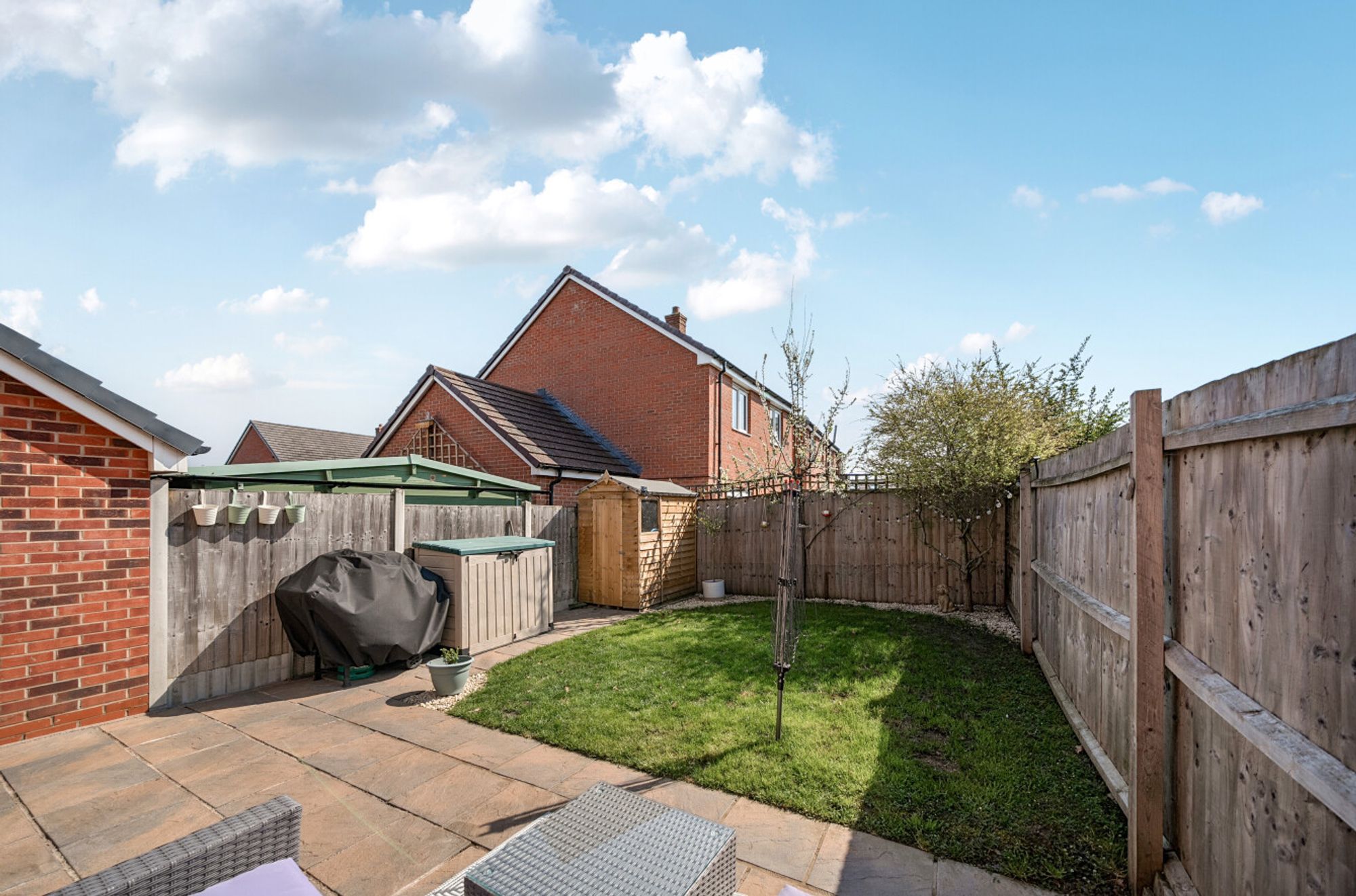 3 bed semi-detached house for sale in Pardoe Drive, Pershore 16