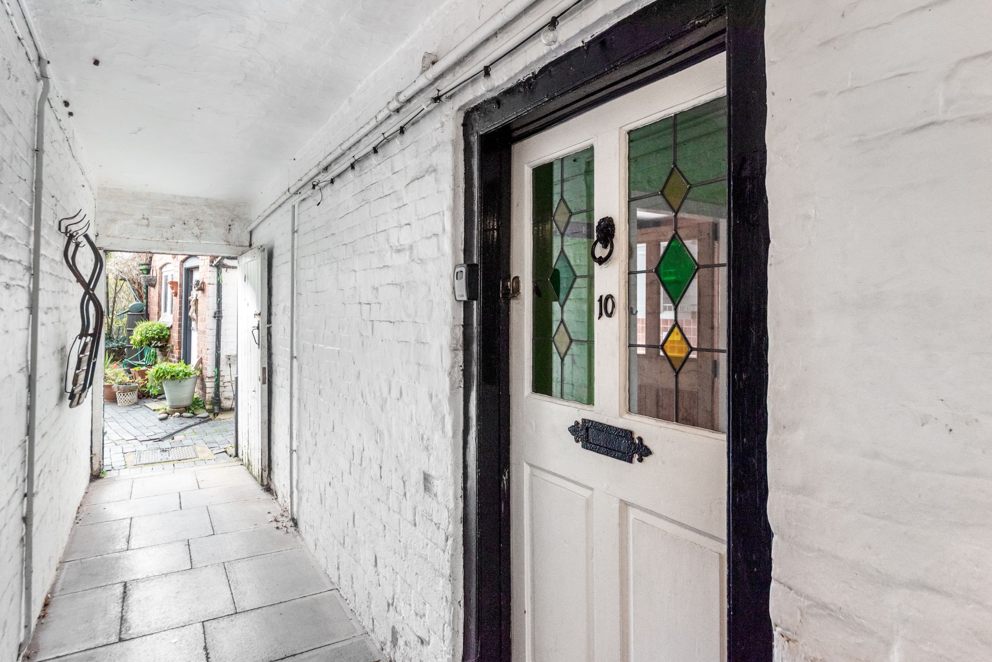 4 bed terraced house for sale in Church Street, Worcester  - Property Image 2