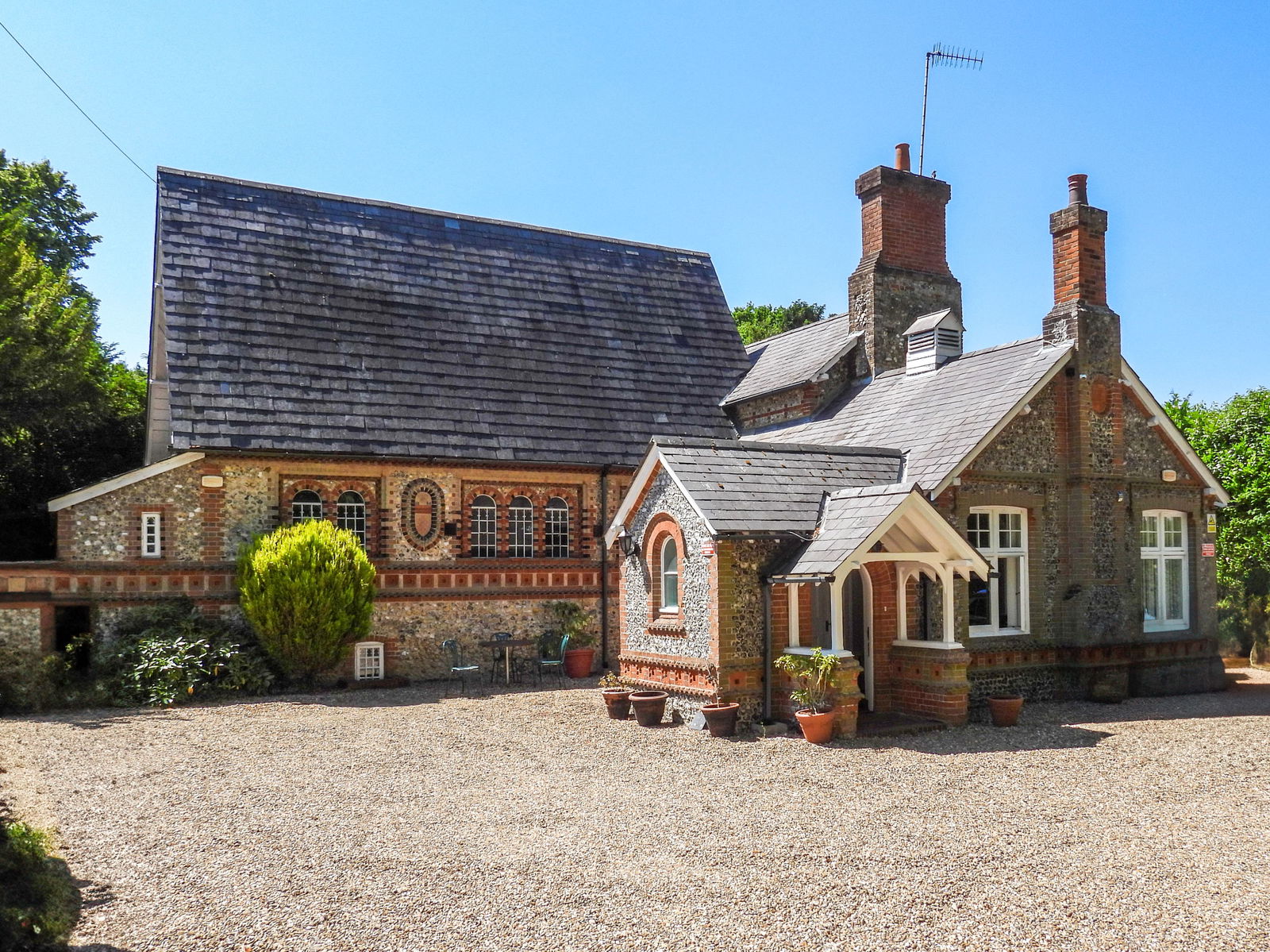 Office to rent in Ockham Road South, Leatherhead  - Property Image 1