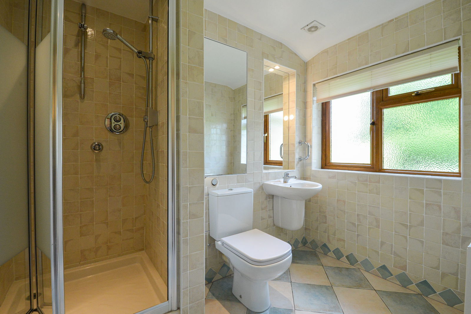 4 bed detached house for sale in Langshott Close, West Byfleet 15