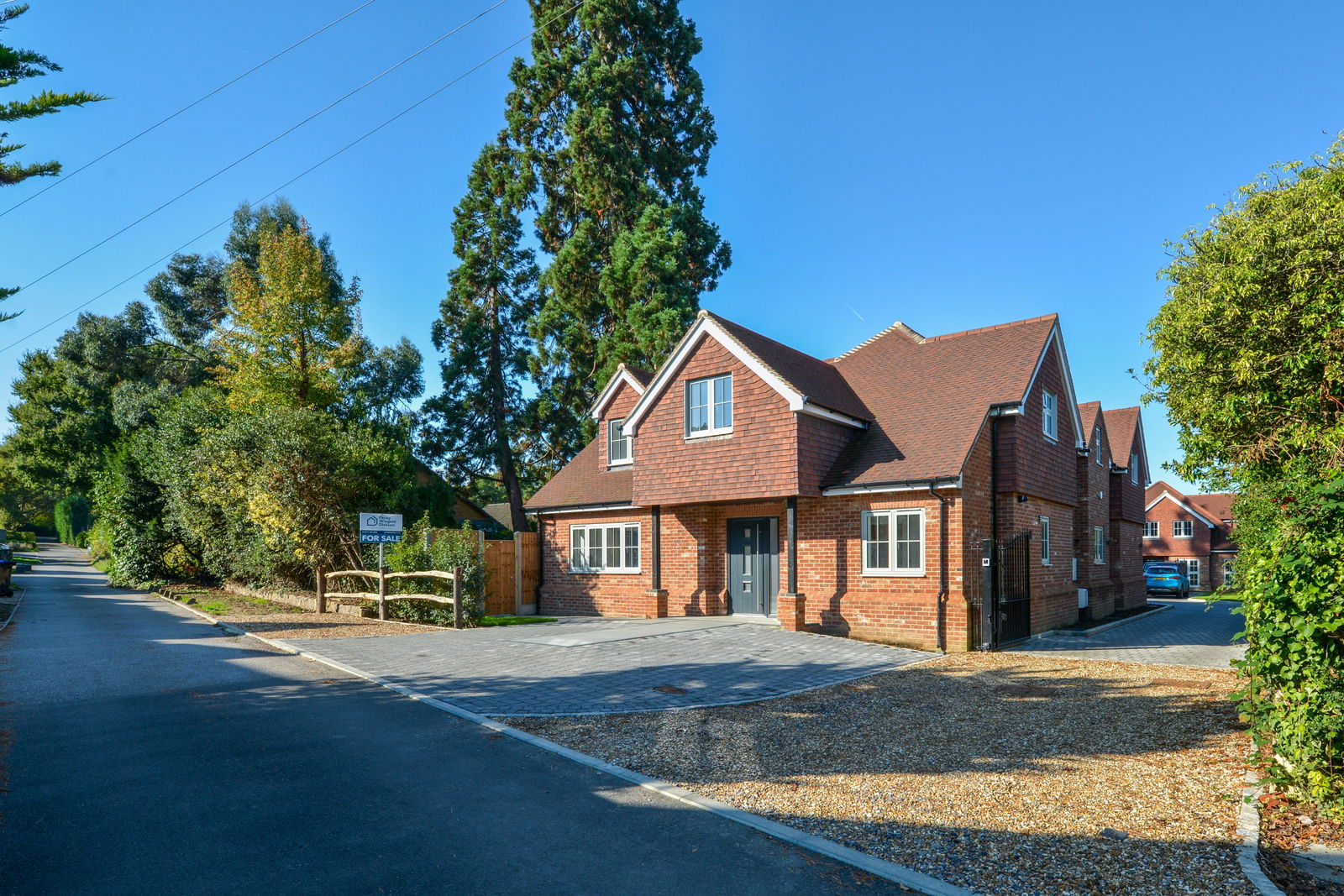 4 bed detached house for sale in Coach Road, Chertsey  - Property Image 1