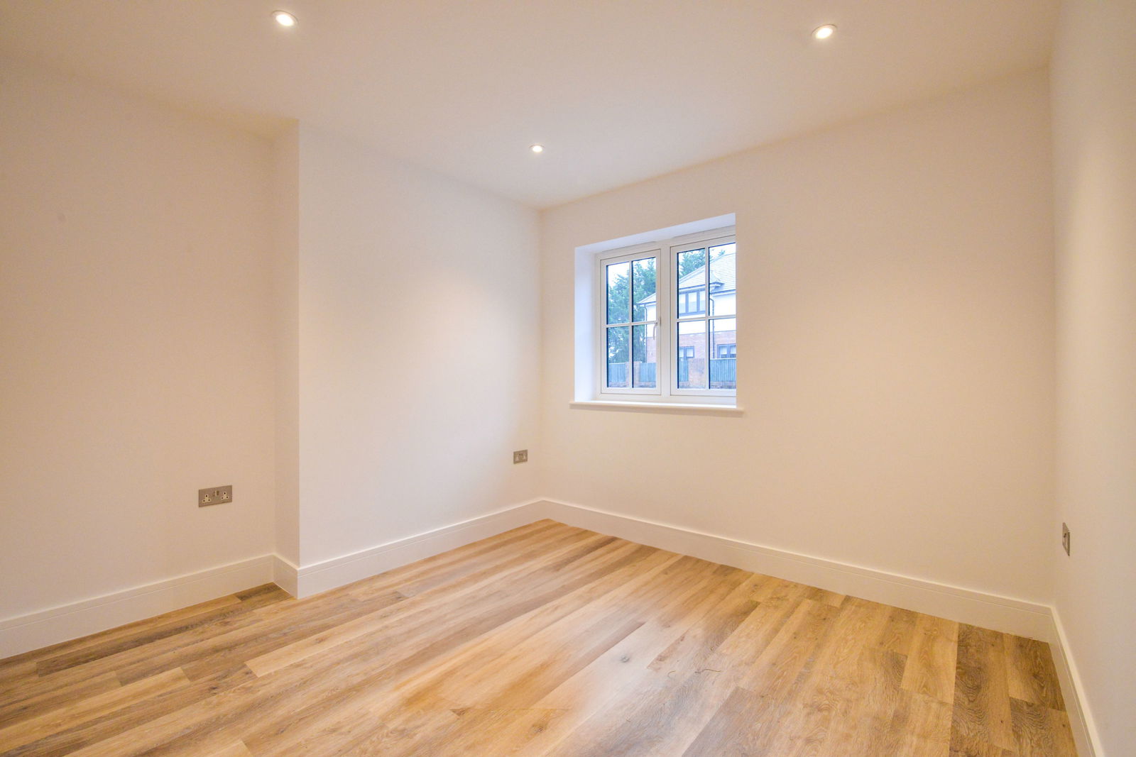 4 bed detached house for sale in Coach Road, Chertsey 16