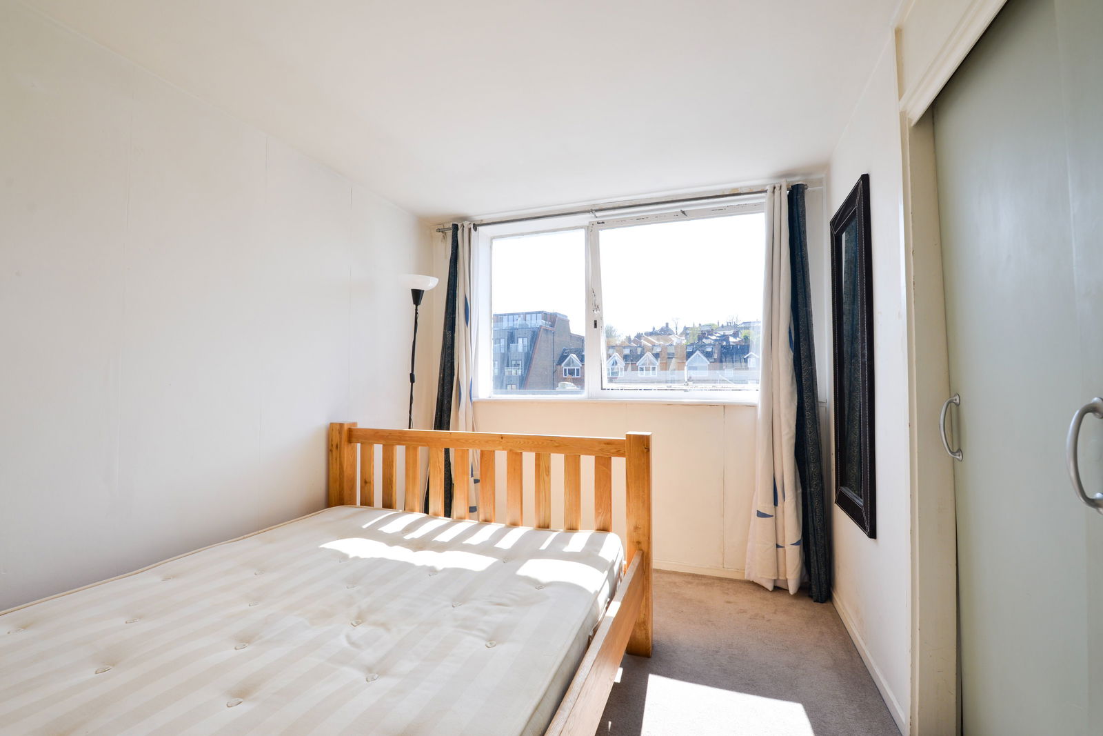 1 bed flat to rent in Eastgate Gardens, Guildford, GU1