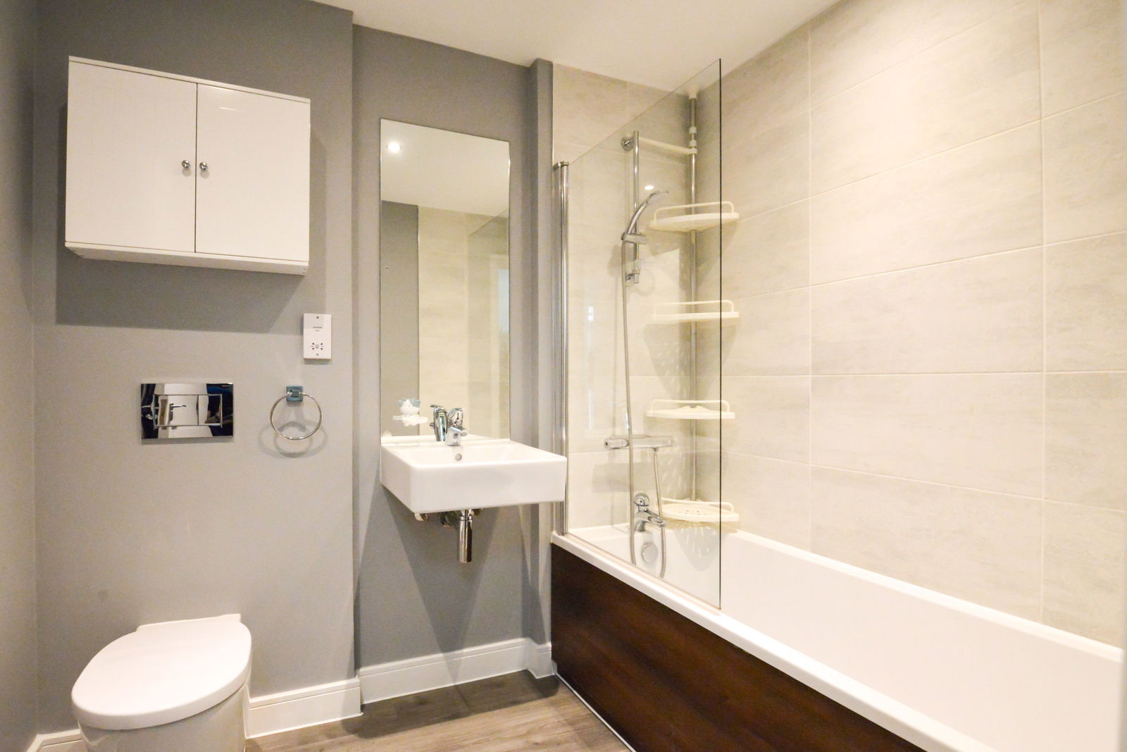 2 bed flat for sale, Addlestone  - Property Image 7