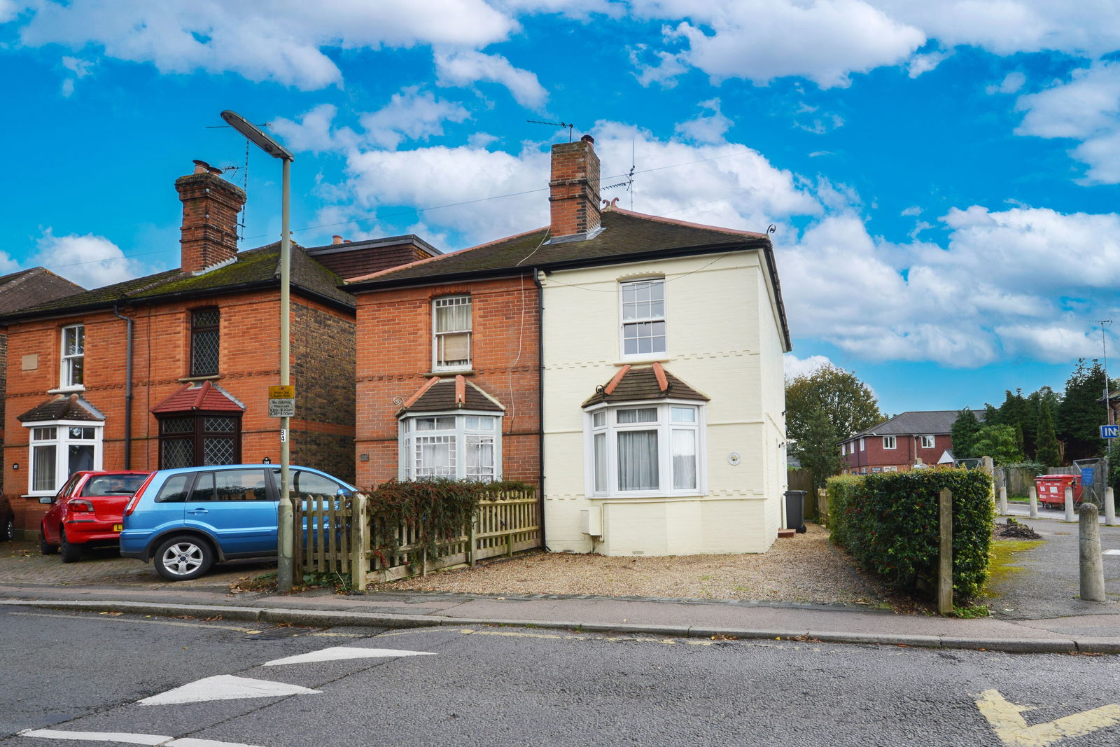 2 bed semi-detached house for sale in Lower Road, Leatherhead  - Property Image 1