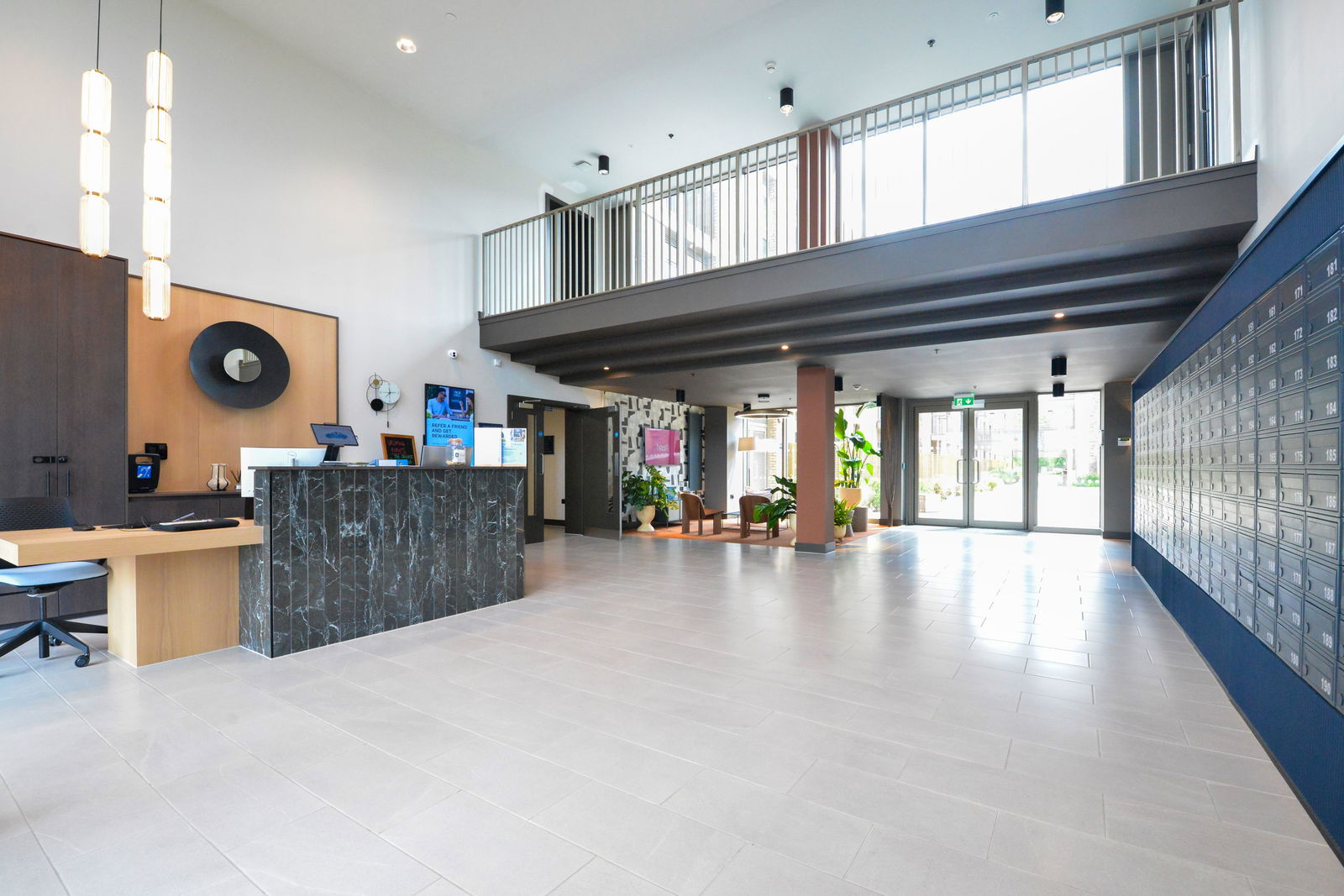 2 bed flat to rent in Randalls Way, Leatherhead  - Property Image 19