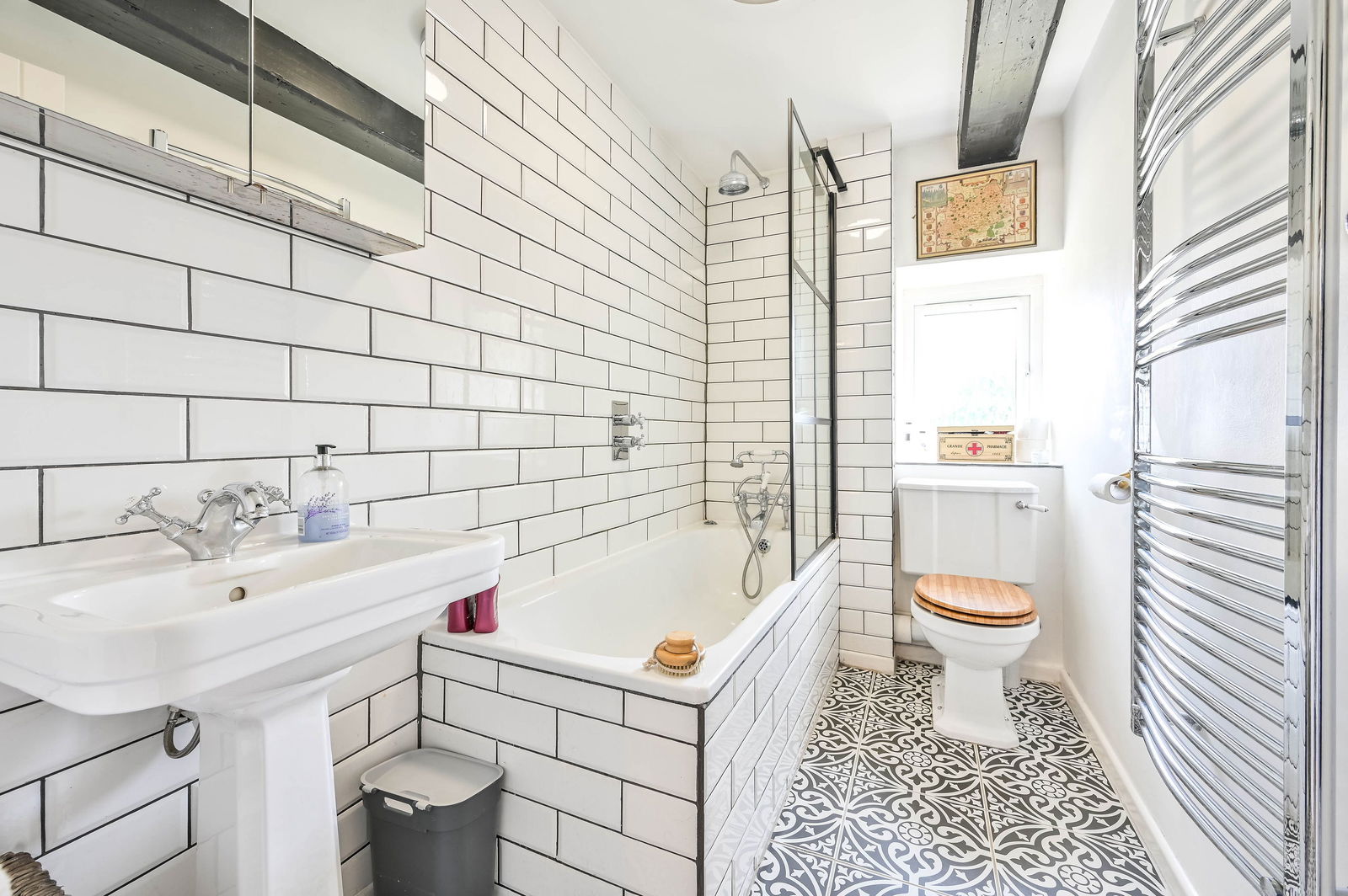 2 bed cottage to rent in Fisher Street, Petworth 10