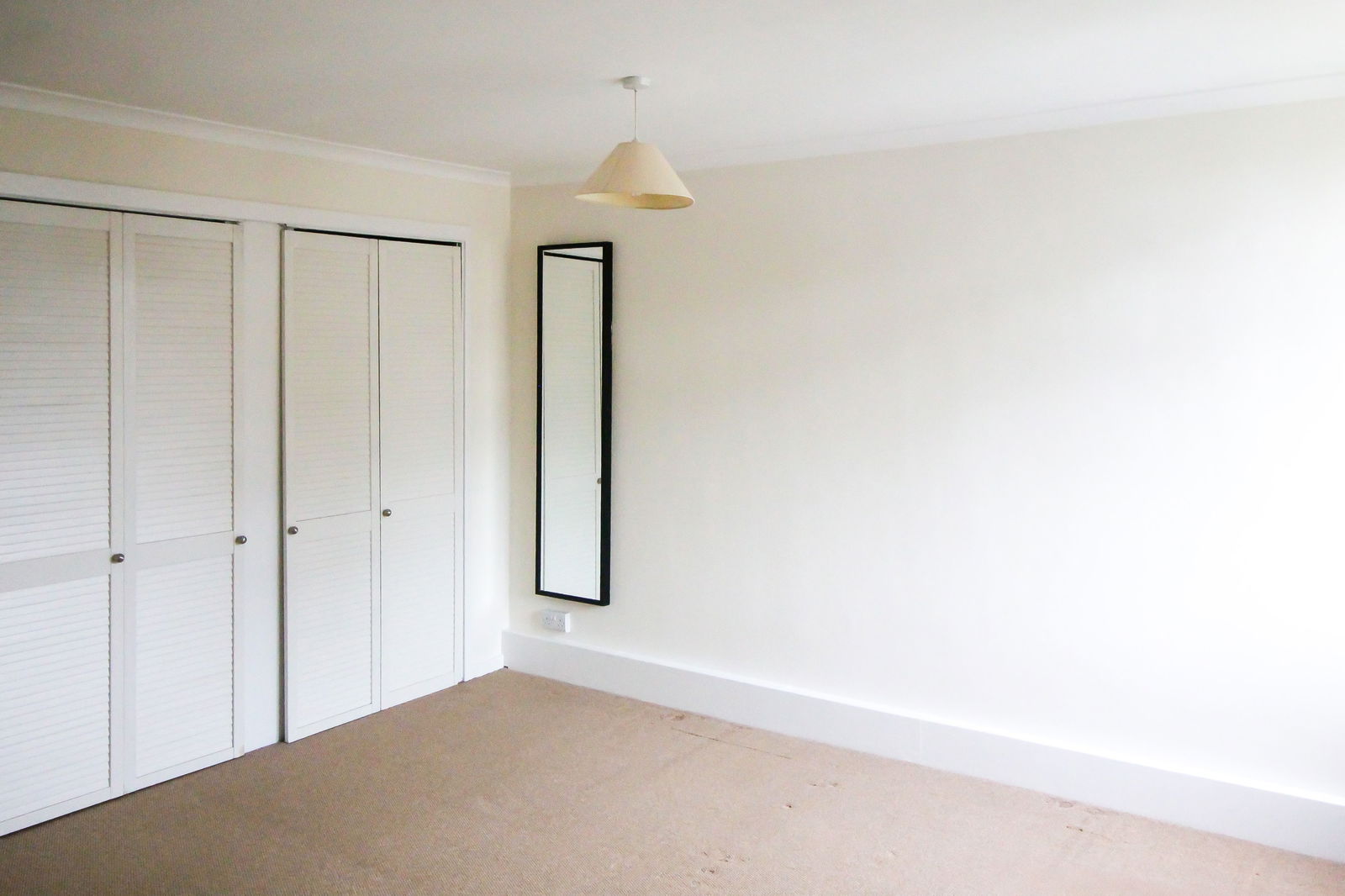 2 bed flat to rent in Chobham Road, Woking  - Property Image 6