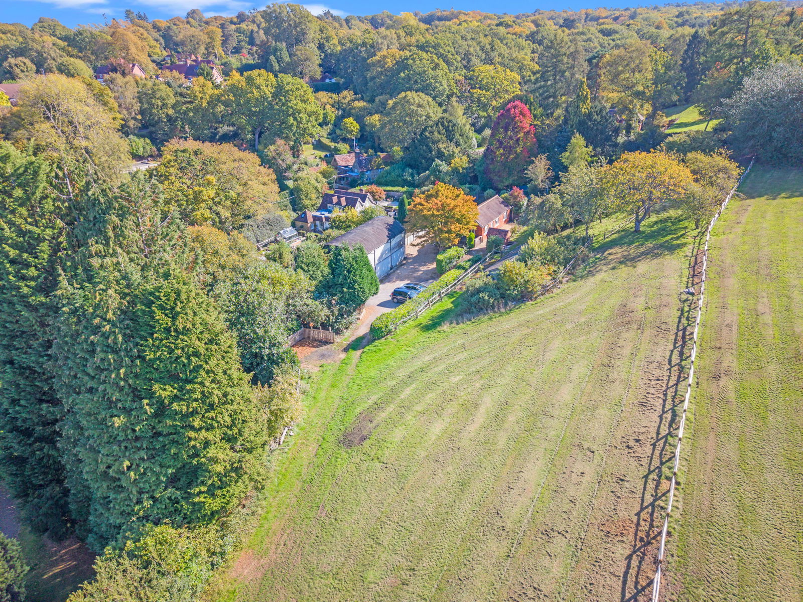 2 bed cottage to rent in Mackies Hill, Guildford 4