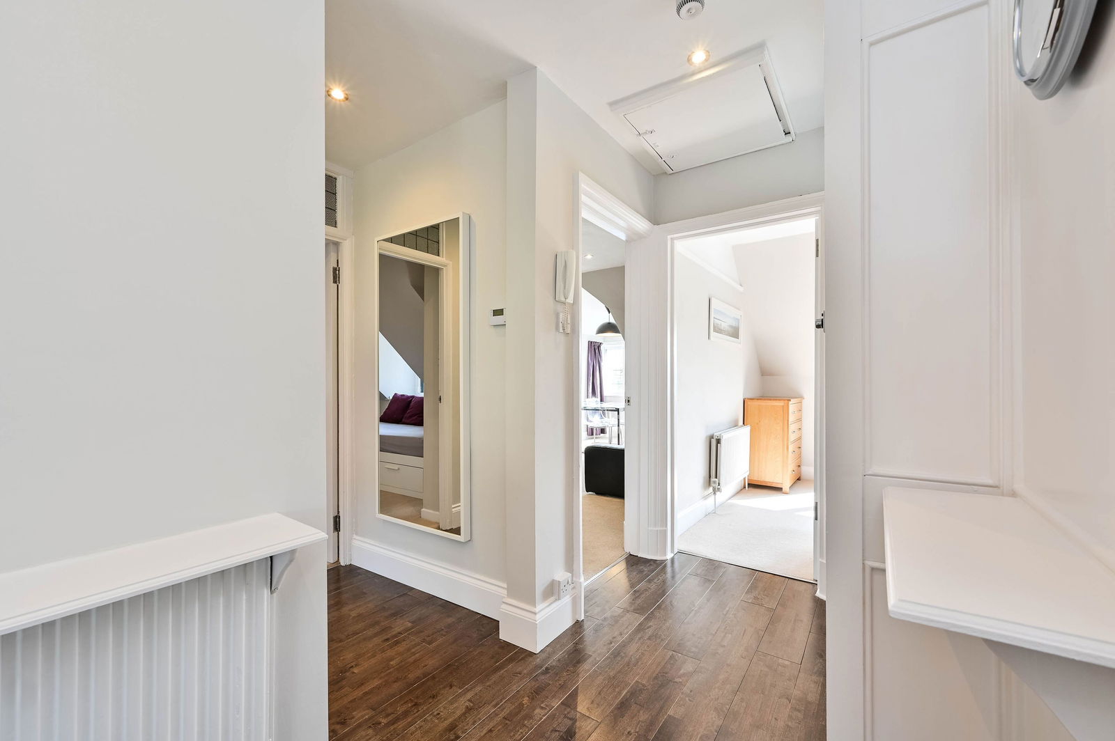 2 bed flat to rent in Portsmouth Road, Guildford  - Property Image 8