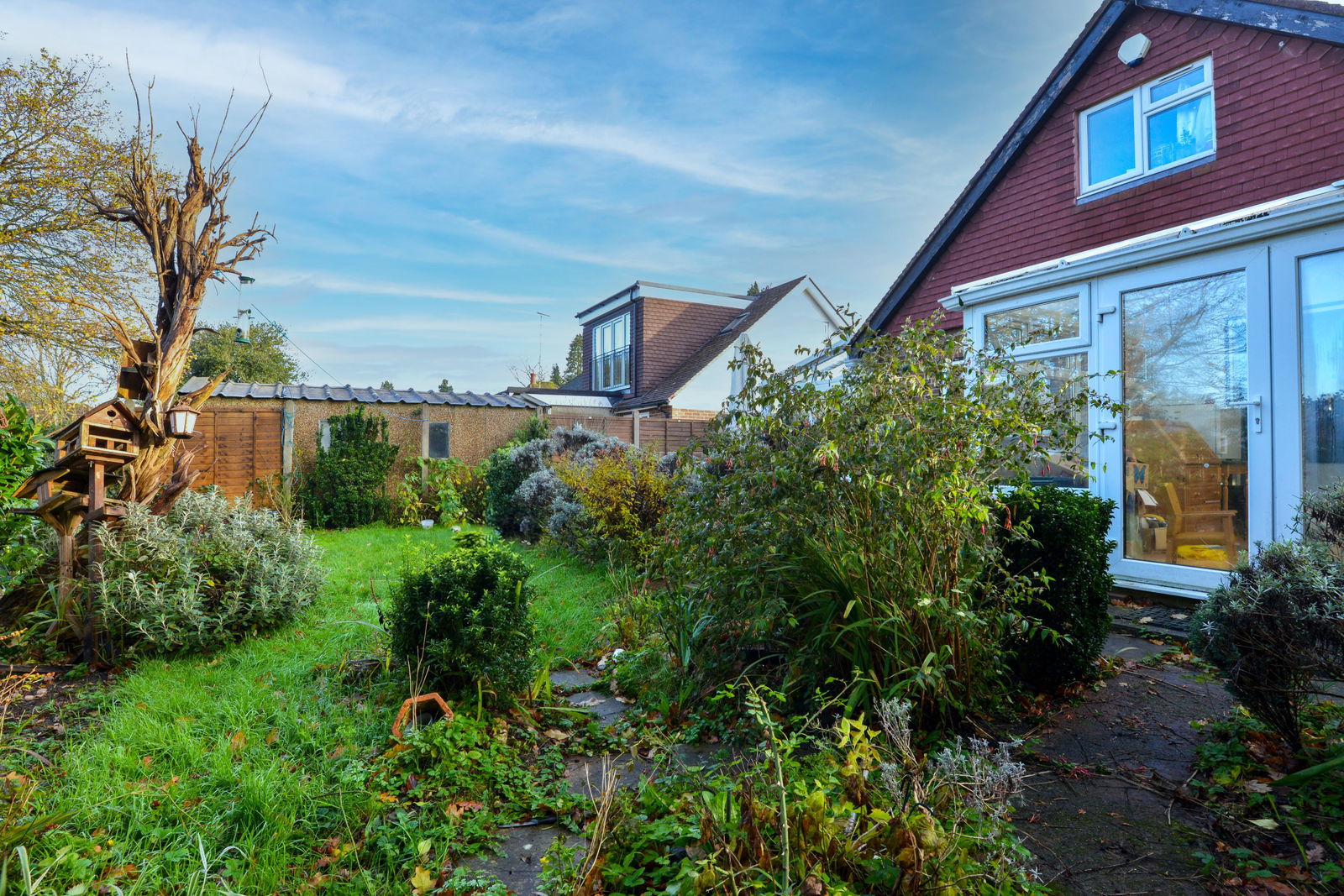 4 bed bungalow for sale in Foxhills Close, Chertsey  - Property Image 11