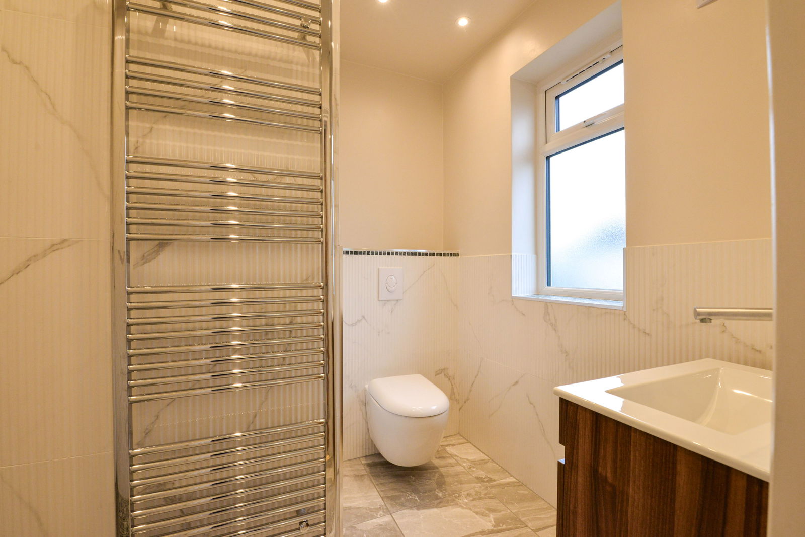 3 bed end of terrace house to rent in Gloucester Road, Guildford  - Property Image 9