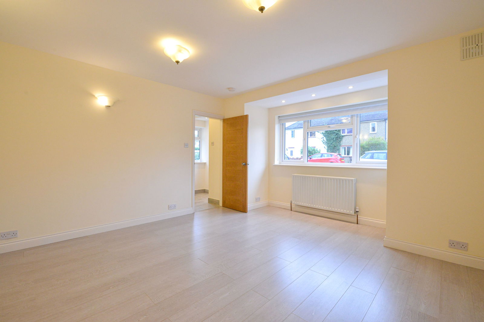 3 bed end of terrace house to rent in Gloucester Road, Guildford  - Property Image 4