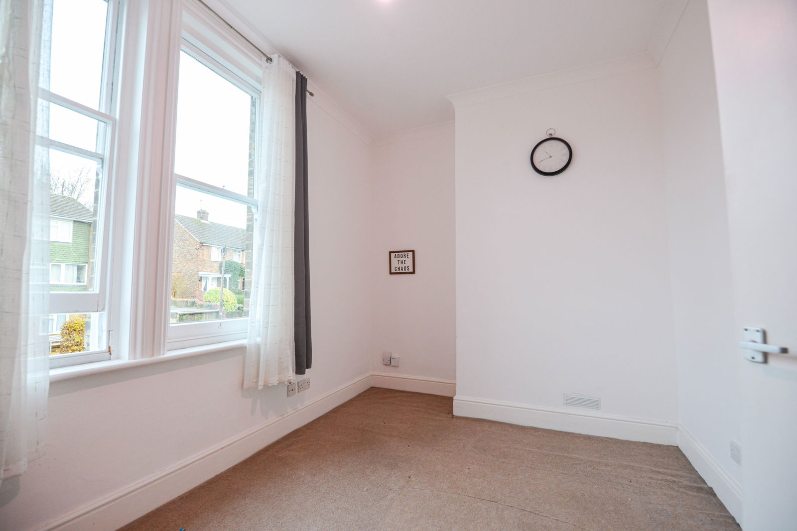 2 bed flat for sale in Baillie Road, Guildford  - Property Image 4