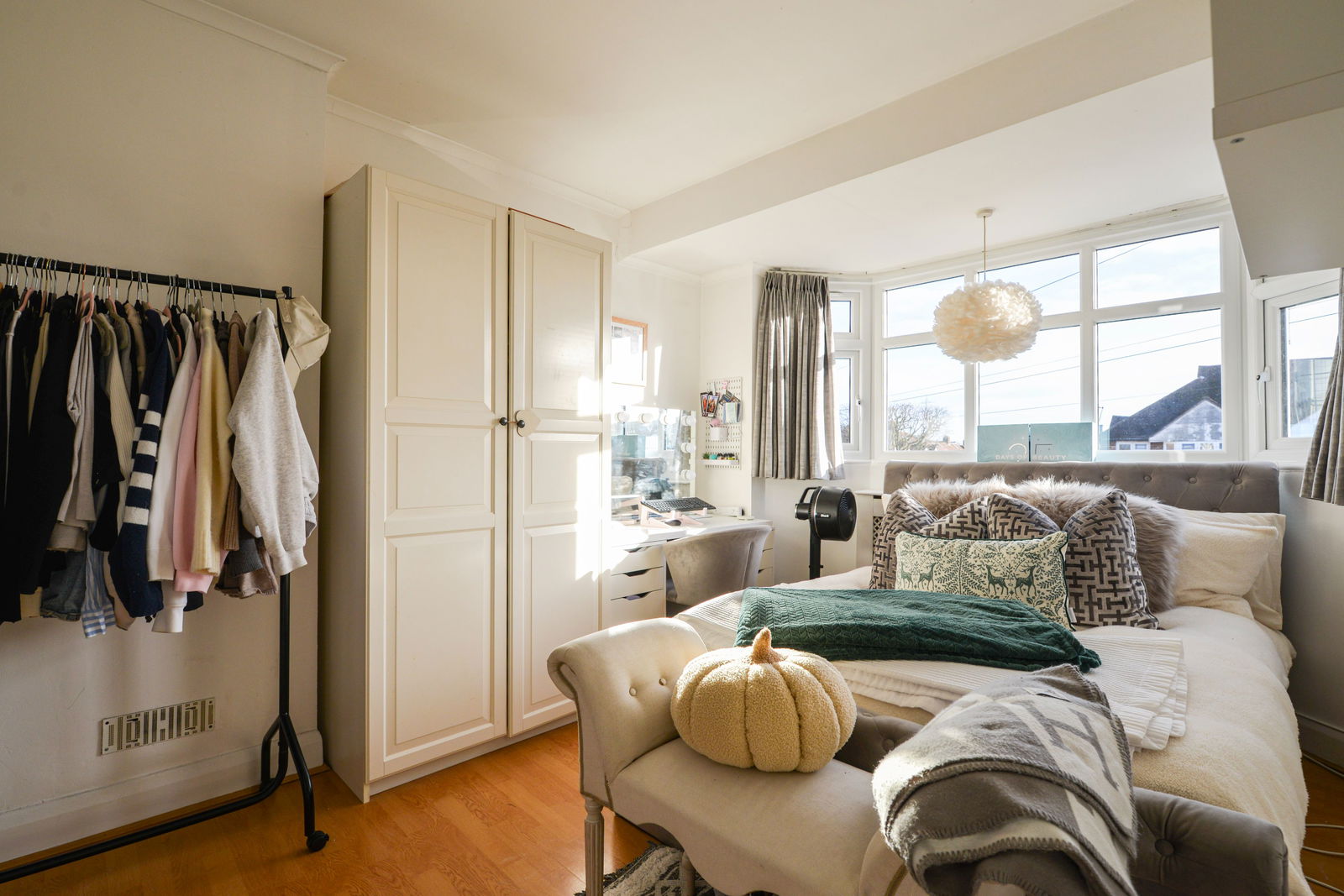 4 bed terraced house for sale in Kingshill Avenue, Worcester Park 9