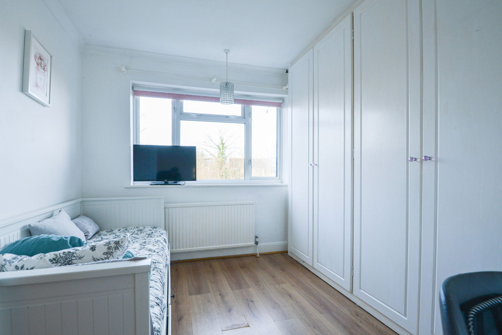 4 bed terraced house for sale in Kingshill Avenue, Worcester Park 12