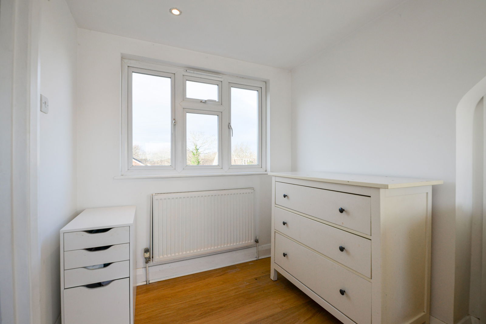 4 bed terraced house for sale in Kingshill Avenue, Worcester Park  - Property Image 12