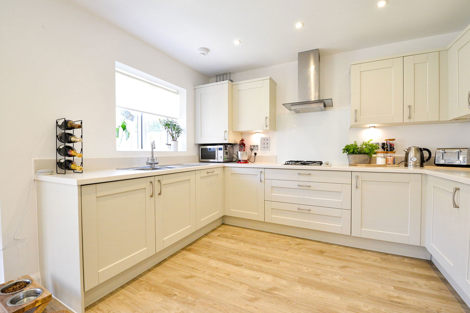 3 bed detached house to rent, Ash  - Property Image 14