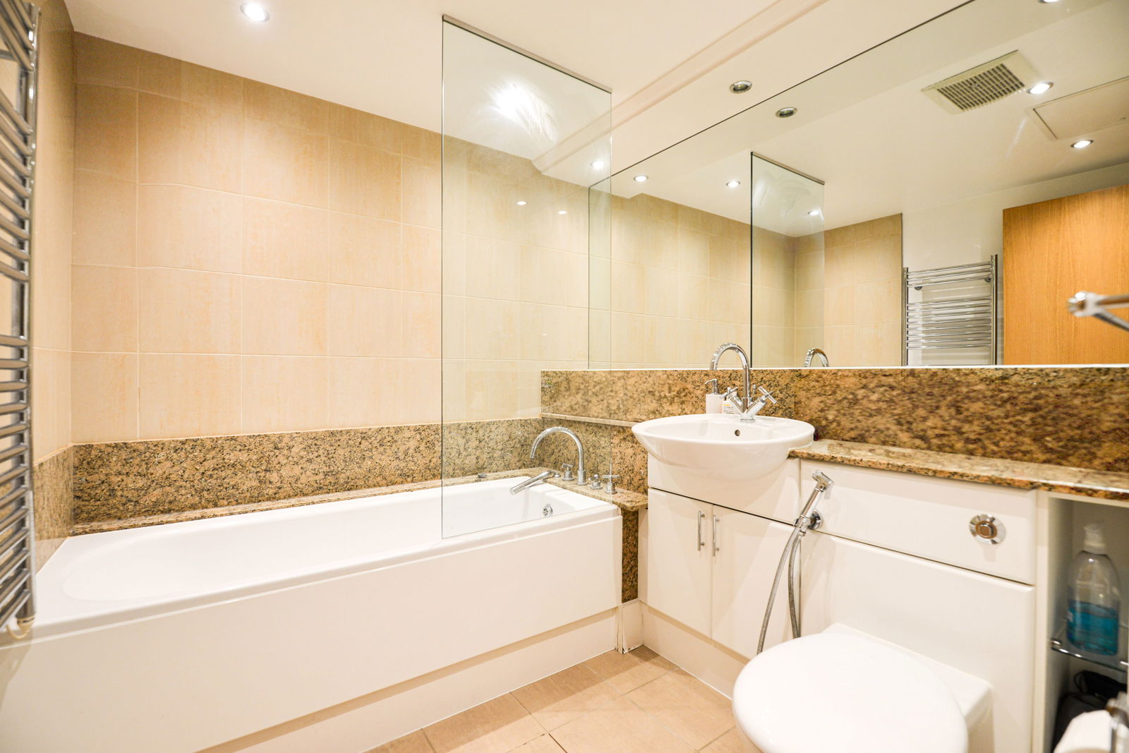 3 bed penthouse for sale in Winchester Road, London 8