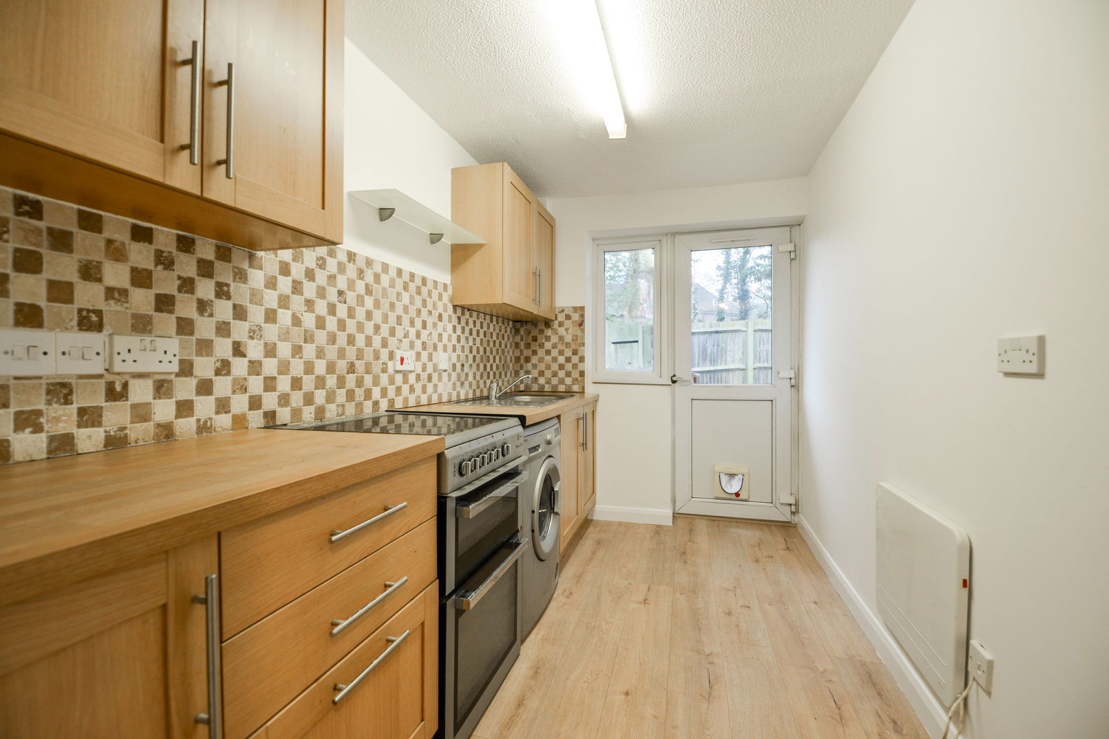 1 bed maisonette for sale in Beckingham Road, Guildford  - Property Image 4