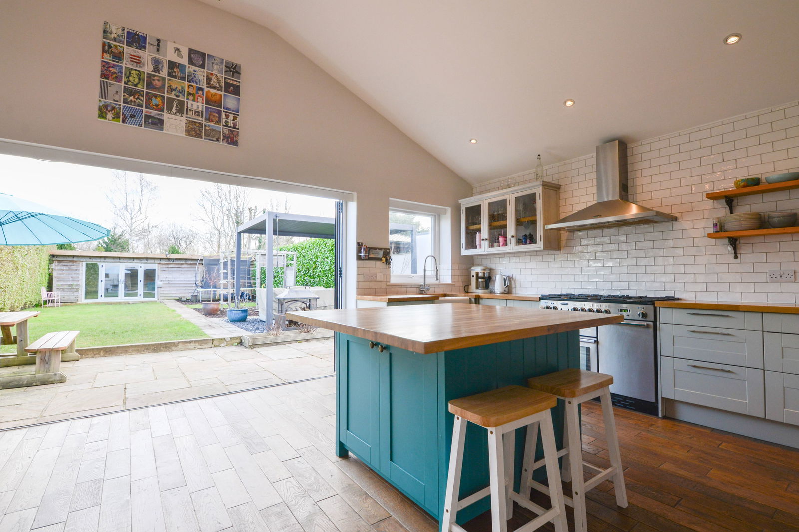 5 bed detached house for sale in London Road, Guildford  - Property Image 3