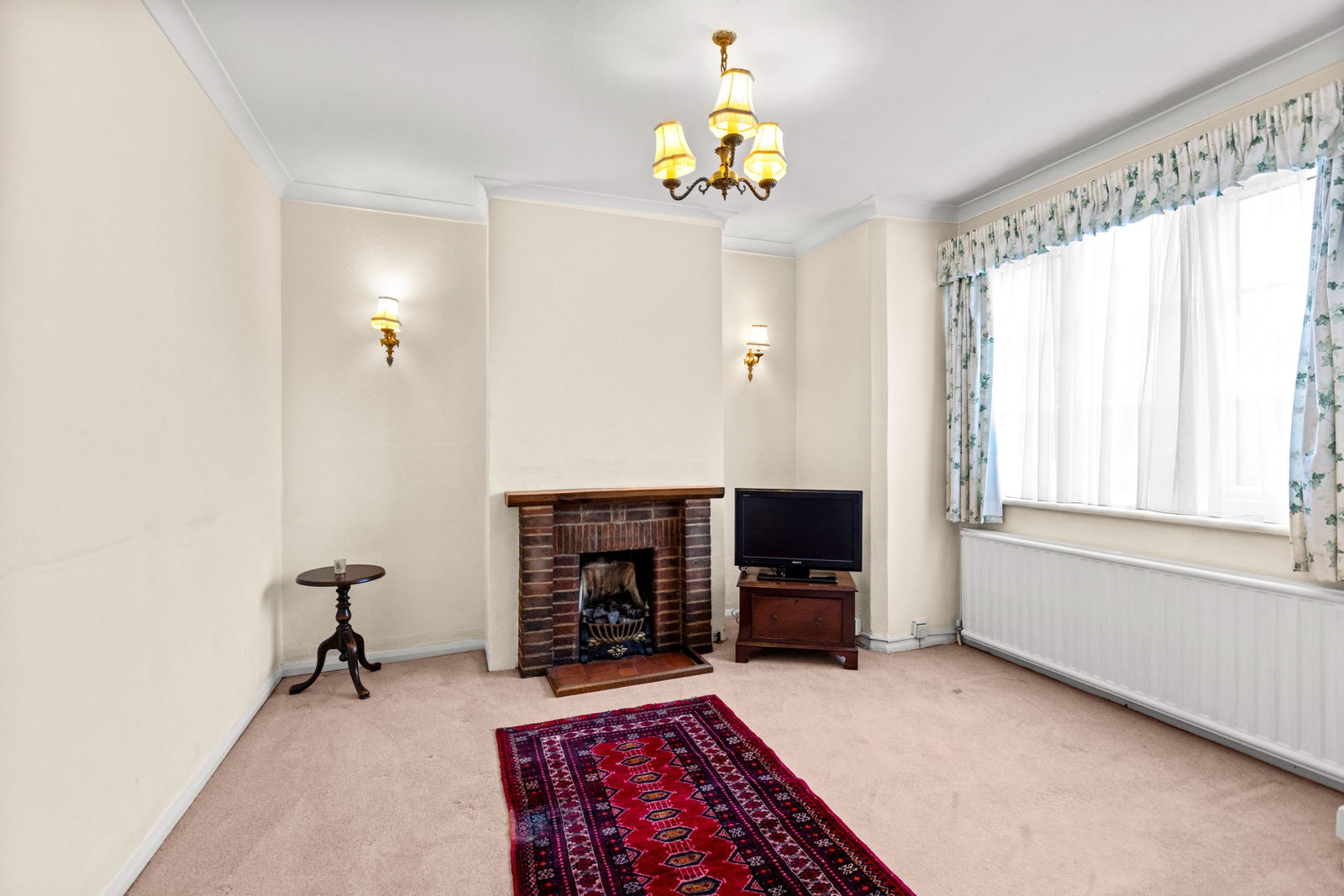 3 bed semi-detached house to rent in Worplesdon Road, Guildford  - Property Image 10
