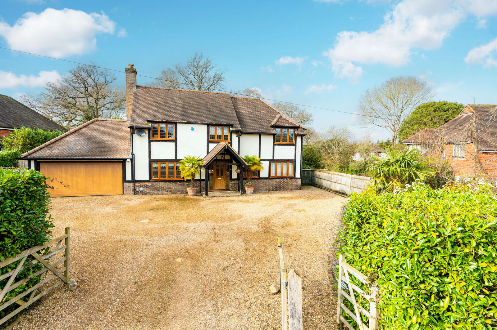 5 bed detached house for sale in Oakwood Drive, Leatherhead  - Property Image 1