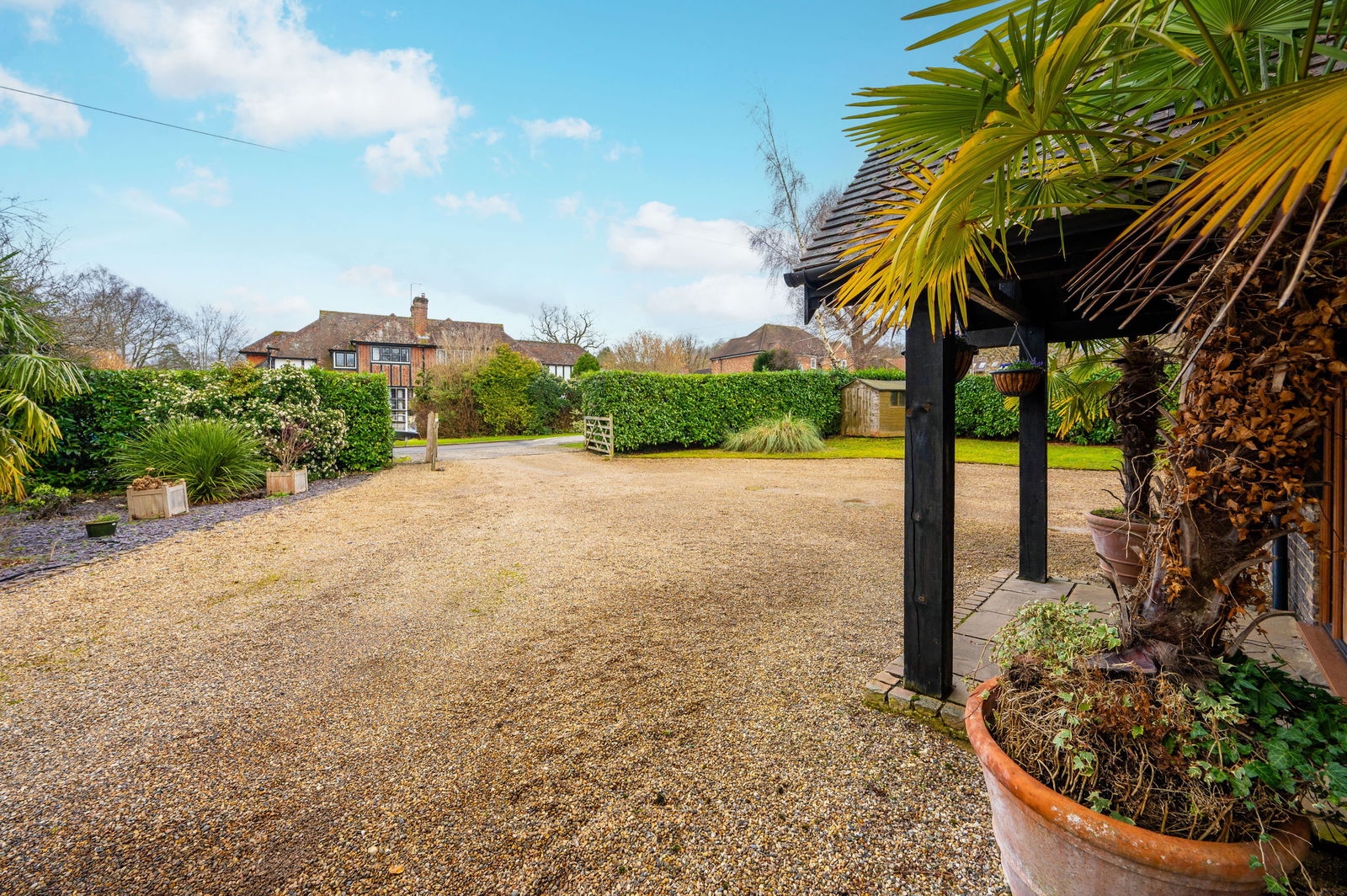 5 bed detached house for sale in Oakwood Drive, Leatherhead  - Property Image 3