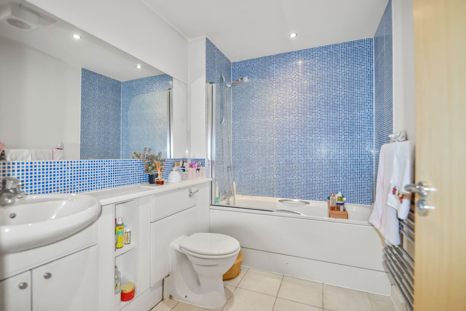 Studio flat to rent in Chapter Street, London  - Property Image 6