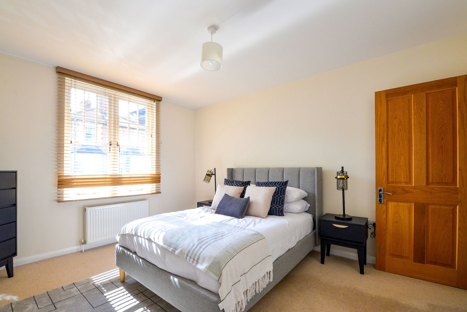 2 bed maisonette for sale in Guildford Park Road, Guildford  - Property Image 12