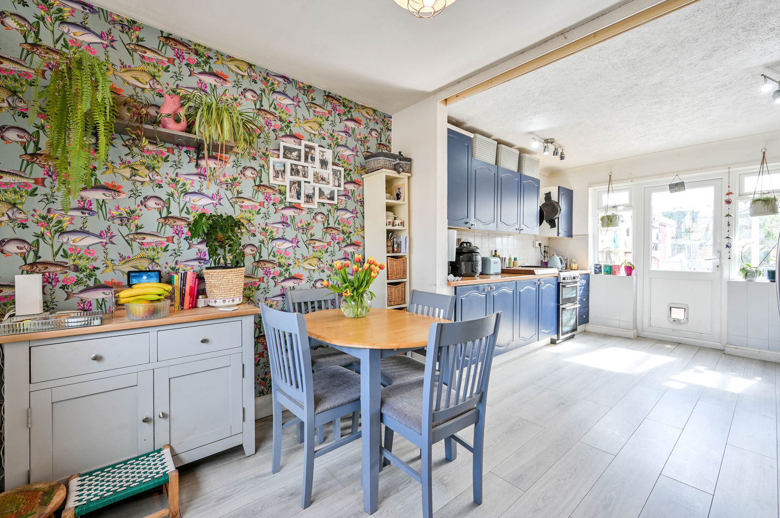 4 bed semi-detached house for sale in Stormont Way, Chessington 6