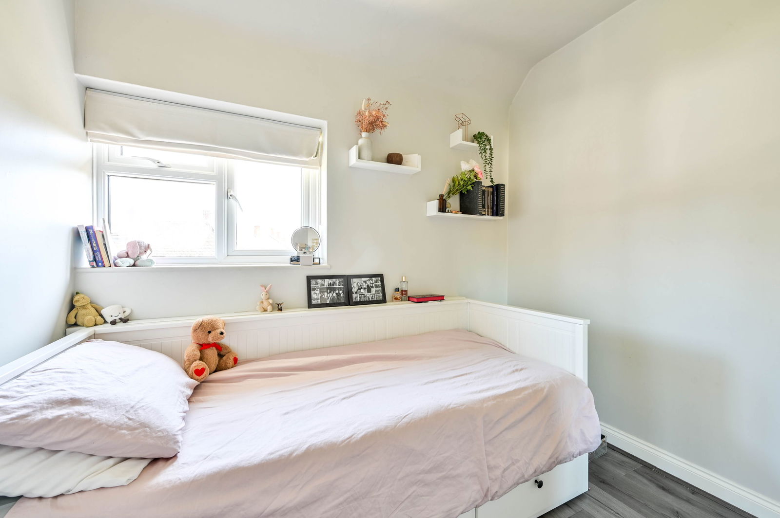 3 bed semi-detached house for sale in Lower Shott, Leatherhead 17