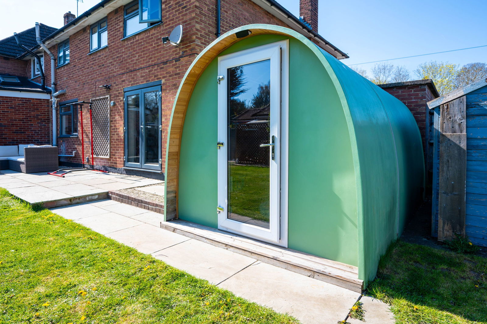 3 bed semi-detached house for sale in Lower Shott, Leatherhead 9