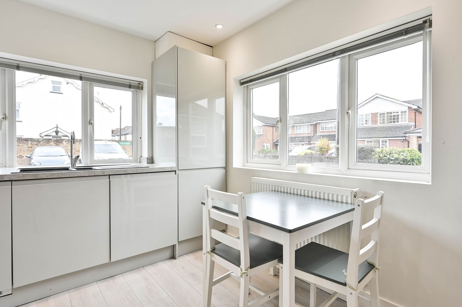 Studio flat to rent in Richmond Road, Staines-upon-thames  - Property Image 6